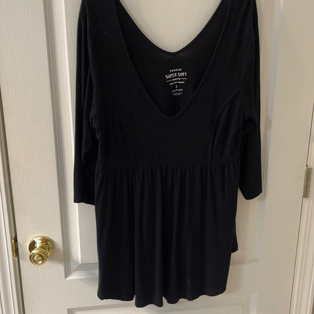 Torrid Super Soft double V peplum top
